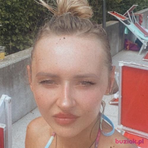 Andji2015, Female, 37 years, Bez regionu