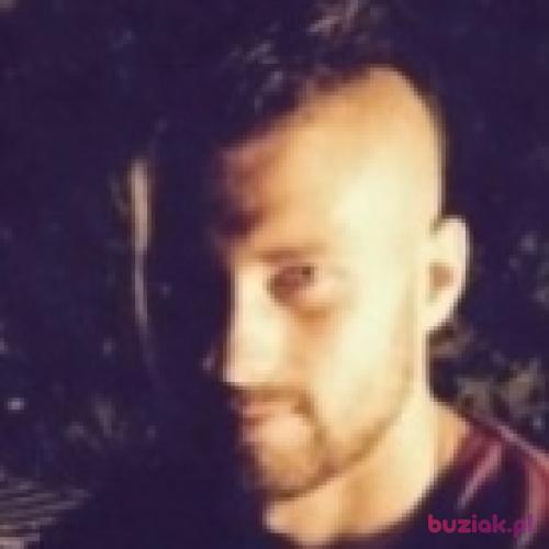 Herogero, Male, 37 years, Huntingdon