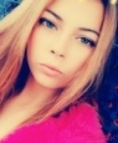 Dzela1920, Female, 26 years, Gloucester