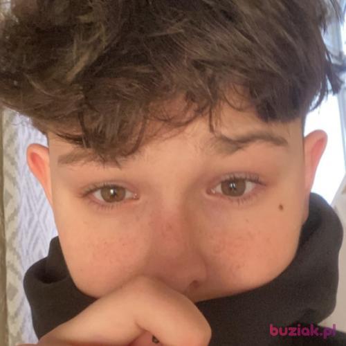 Kamz16, Male, 20 years, Tees Grove