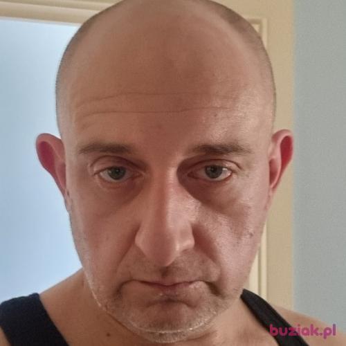 Daro3333, Male, 50 years, Bedford