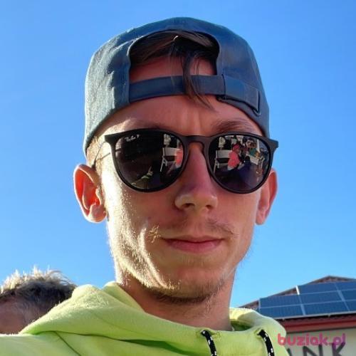 nowakmichal, Male, 30 years, Dorking