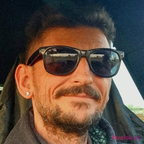 busyacer, Male, 37 years, Bletchley