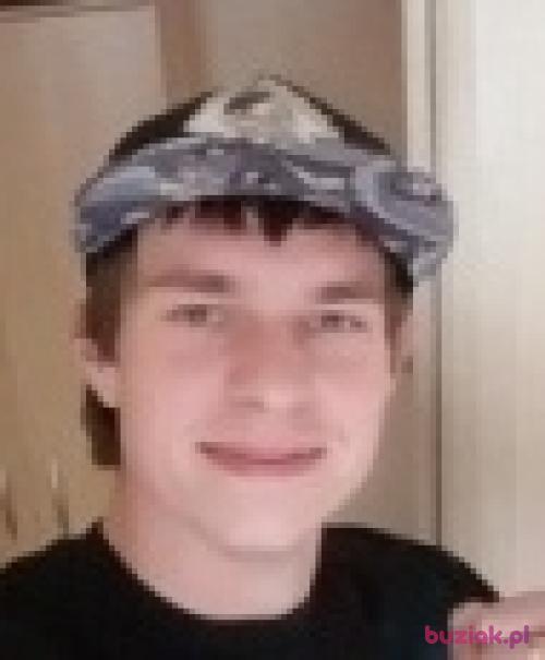 Lewsone, Male, 32 years, Kingston upon Hull