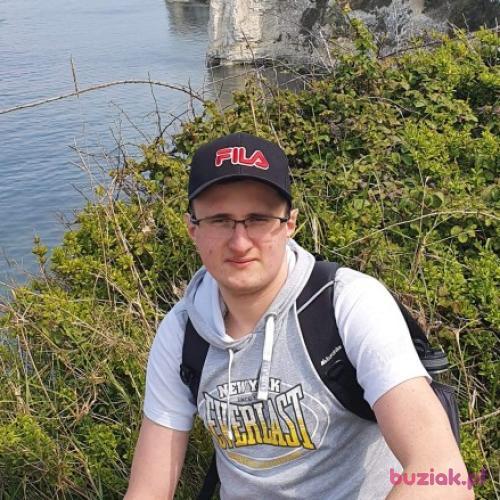 ADAMSKI999, Male, 32 years, Bedford