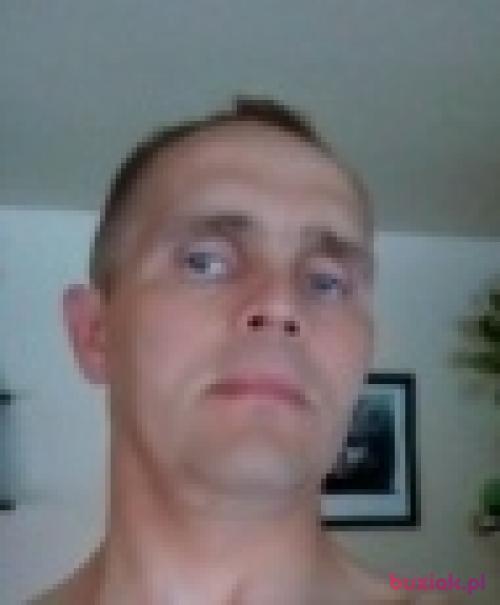 Arnoldzikarni, Male, 51 years, Ciechanów