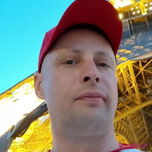 TomekWro, Male, 45 years, Broxbourne
