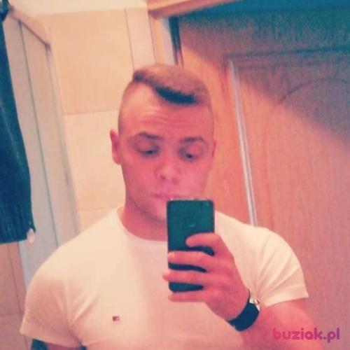 Kizzo1, Male, 34 years, Ipswich