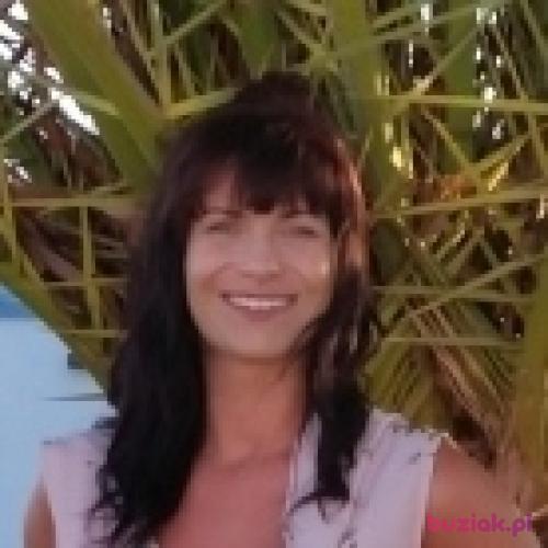 Buniaxxx31, Female, 41 years, Dunstable