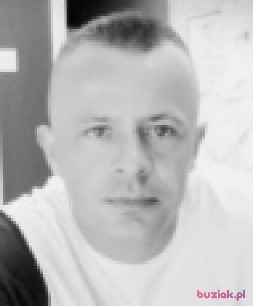 Krisowy81, Male, 45 years, Bedfordshire