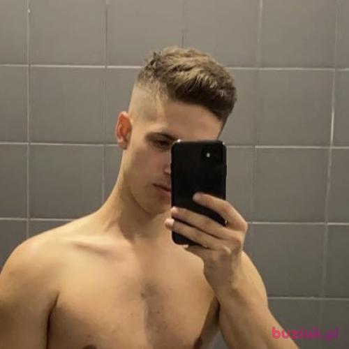 karol10032, Male, 26 years, Breda