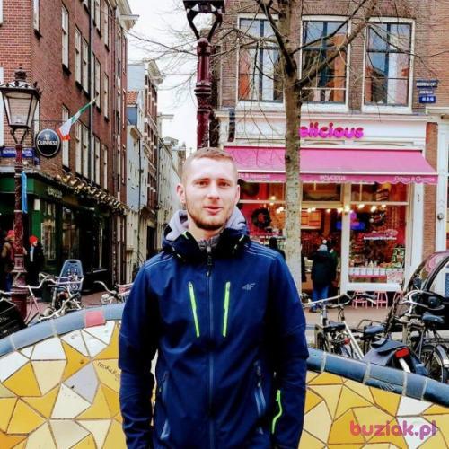 cfc, Male, 34 years, Eindhoven
