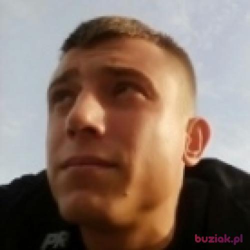 Burni92, Male, 33 years, Bedford