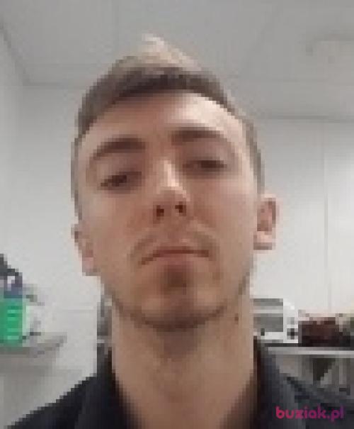 Masgen, Male, 34 years, Beeston