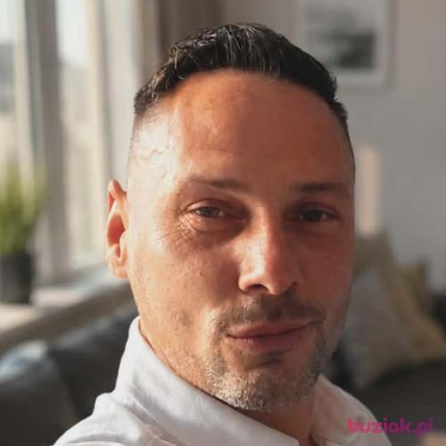 DMH, Male, 43 years, Almere
