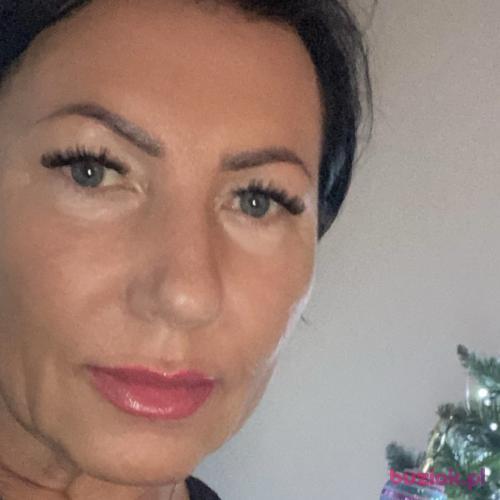 katastrofa-1970, Female, 49 years, Frankfurt