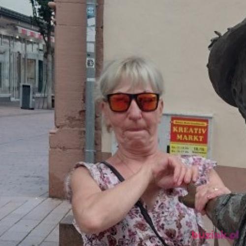 lubmila, Kobieta, 61 lat, Hamburg