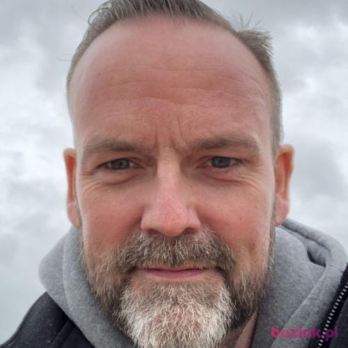 Ash123, Male, 52 years, Bedford