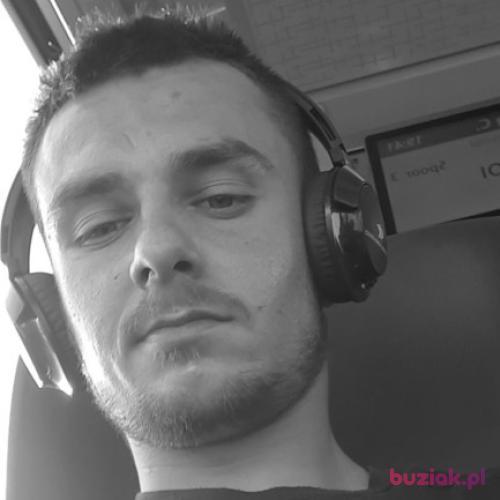 123hot12, Male, 28 years, Haga
