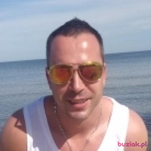 Kolarzyk, Male, 41 years, Lisse