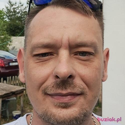 Adam1240, Male, 37 years, Brok