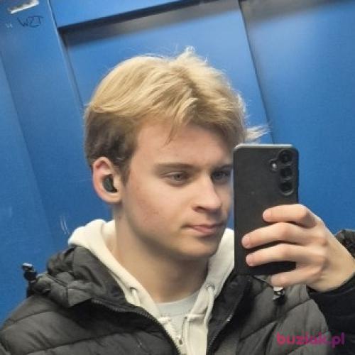 adamekkrk, Male, 19 years, Kraków