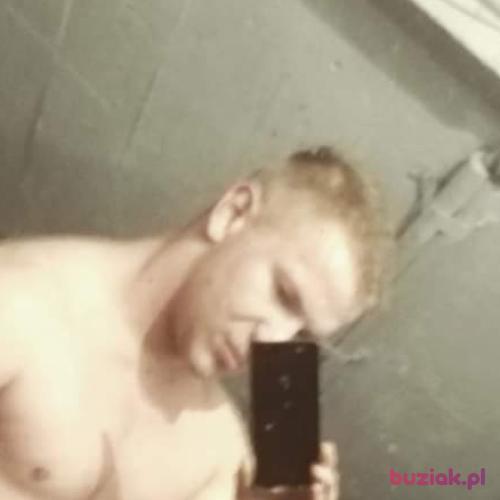 dixonekDP, Male, 28 years, Arcen