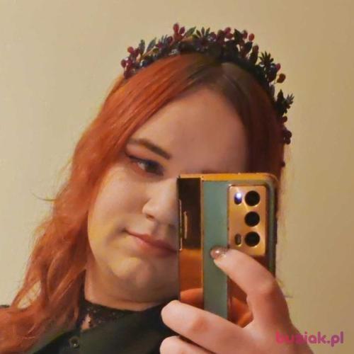 KitsuneKai, Female, 28 years, Southampton