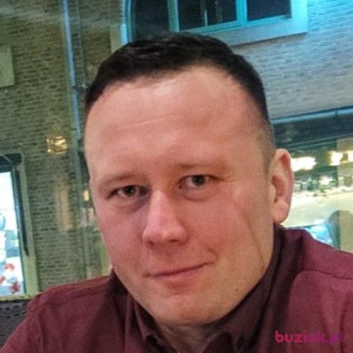 onnow, Male, 42 years, Almere