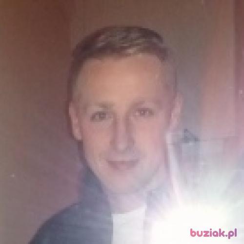 Andy911, Male, 34 years, Watford