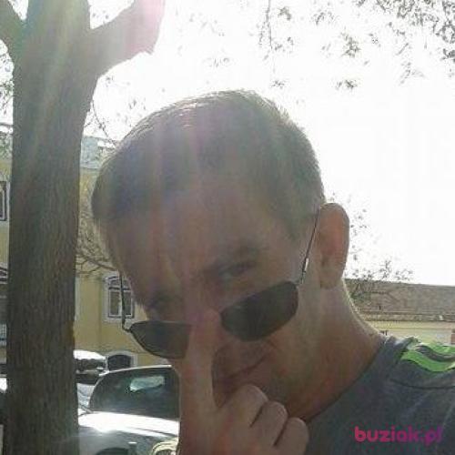 Madri, Male, 44 years, Chester