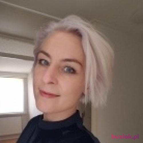 Nilzar, Female, 46 years, Geldria