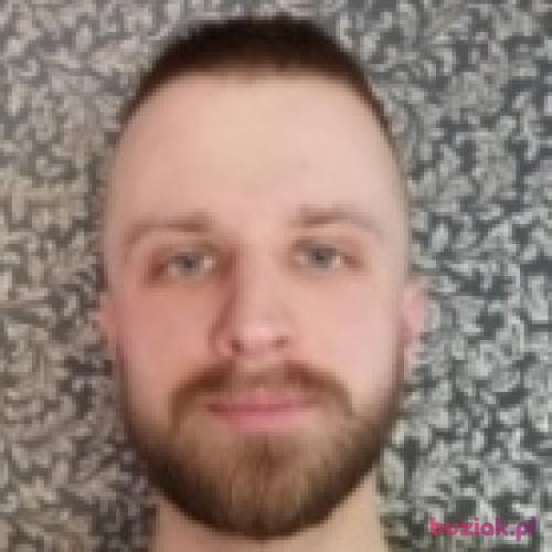 Avantiel, Male, 32 years, Garston